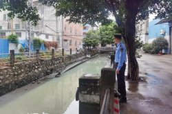 雨水管流出白水！東莞市萬江查處一清洗廢水外排企業(yè)